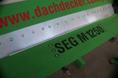 Сегментный усиленный листогиб Decker SM-1250 с одной сегментной балкой