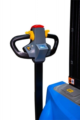 Штабелер самоходный 1,5 т 3,3 м TOR WS15H-3300SC PRO 24/105 В/Ач контр. скорости подъема