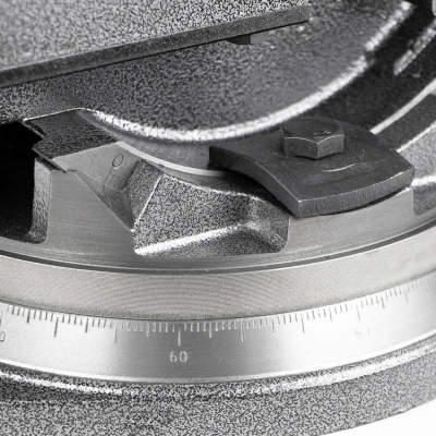 Тиски фрезерные с поворотным основанием Proma SS-125