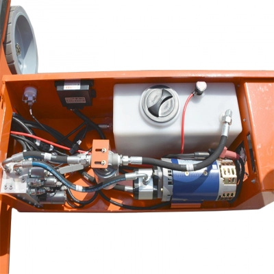 Самоходный подъемник ножничного типа GROST SPX H450-8