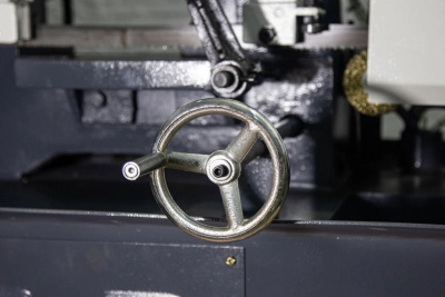 Ленточнопильный станок Metal Master MGH-350