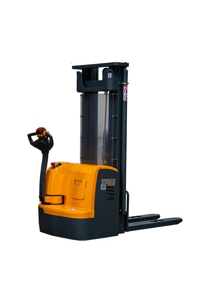 Штабелер самоходный 1,5 т 4,5 м XILIN CDDR15-III 24/200 В/Ач (сопровождаемый) - изображение