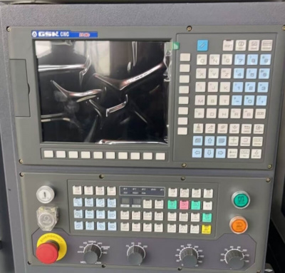 Вертикальный обрабатывающий центр MILLMASTER VMM-830 G3