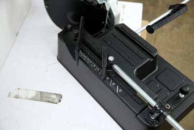 Ручной ленточнопильный станок по металлу Metal Master MDL-115