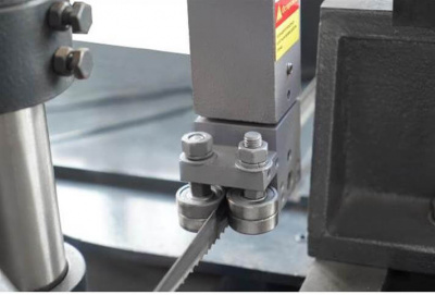 Ленточнопильный двухколонный станок MGH-300 Z60