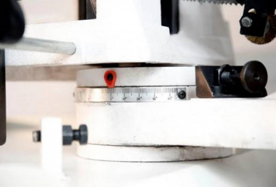 Ленточнопильный полуавтоматический станок BSM-330 SAF