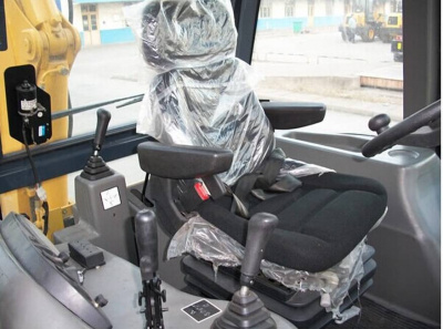 Экскаватор-погрузчик GROST EXL30-25Z