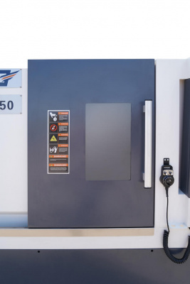 Станок токарный с ЧПУ с наклонной станиной SNC 4550